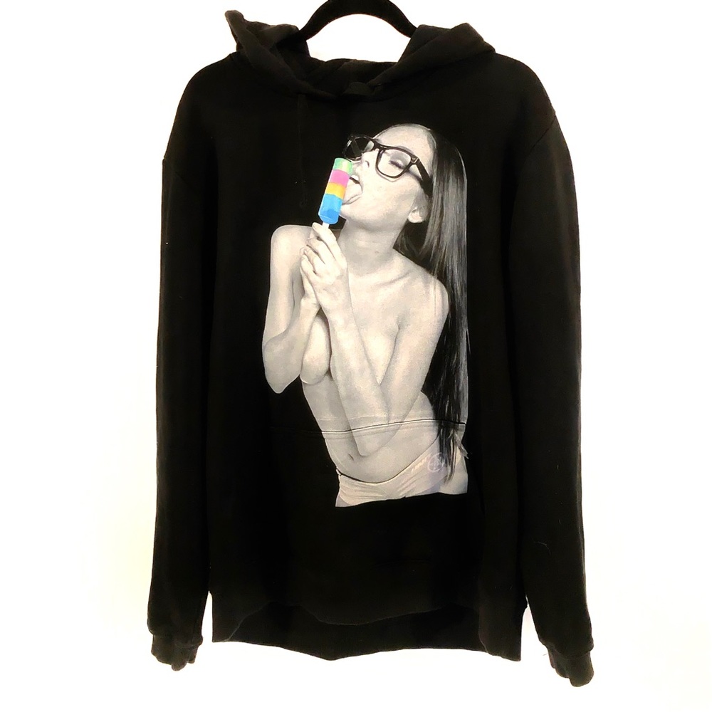 Unit Sweatshirt